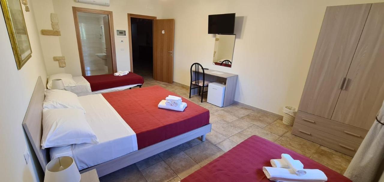 Bed And Breakfast La Terrazza Cisternino Exteriör bild