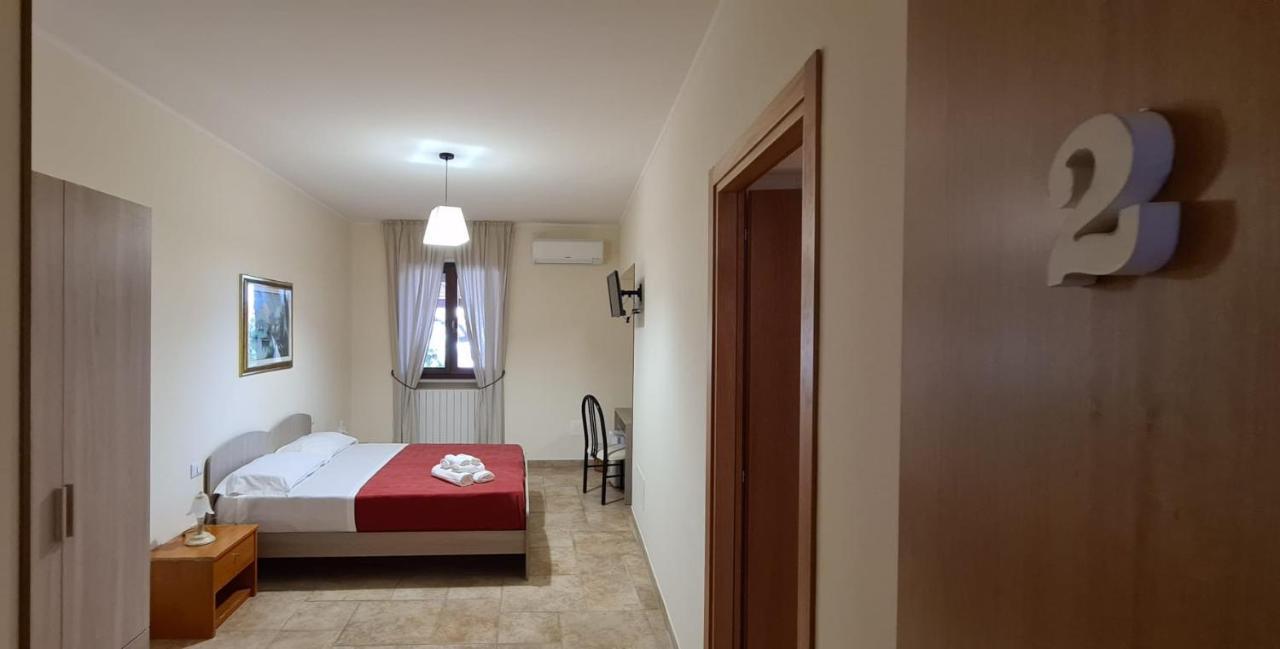 Bed And Breakfast La Terrazza Cisternino Exteriör bild