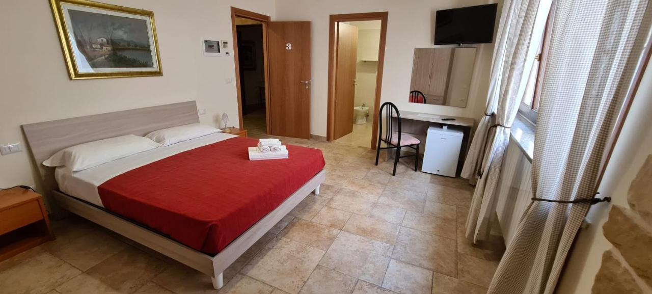 Bed And Breakfast La Terrazza Cisternino Exteriör bild